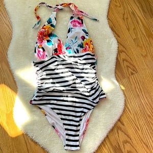 Cupshe one piece swimsuit